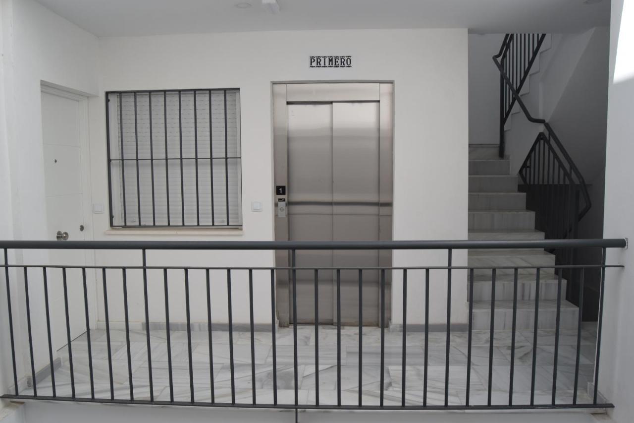 Arraviata Pe Apartment Севиля Екстериор снимка